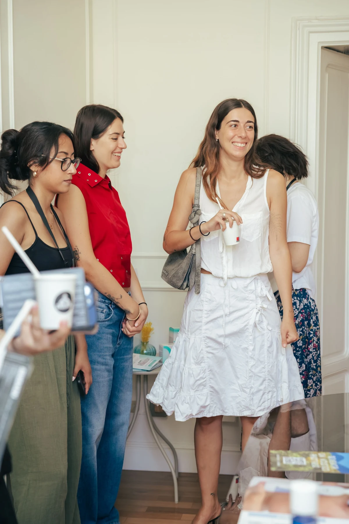 A conversation in the natural light of Il Salotto